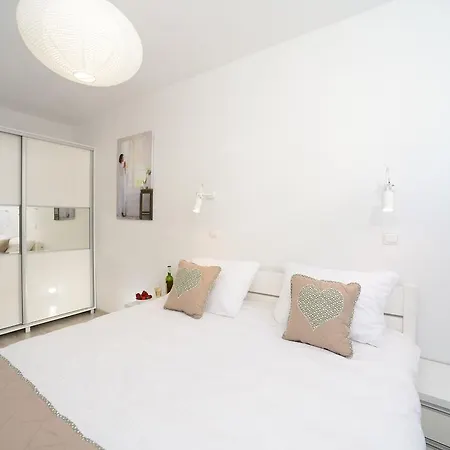 Apartament Kaliska Komfort Daire Kolobrzeg